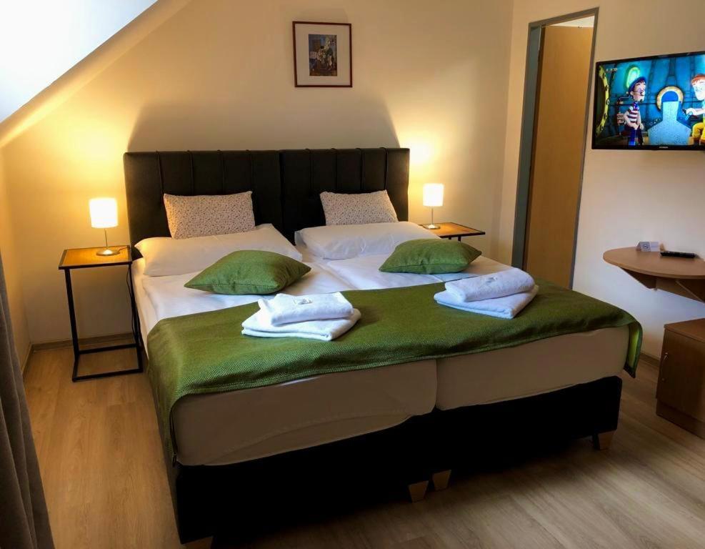 Resort Valtberg - Depandance Valtice Extérieur photo